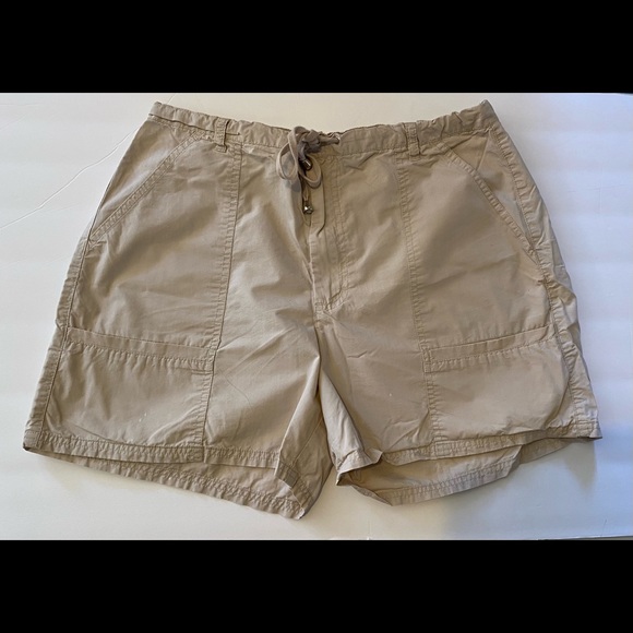 Gloria Vanderbilt Women's Shorts - Picture 1 of 7
